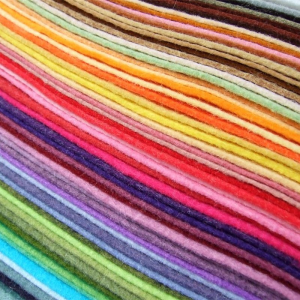 Wholesale Non-woven Polyester Felt Fabric Craft Needle Polyester Felt Craft Felt Fabric