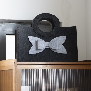 Factory Felt Handbag Customized Logo Eco-friendly Felt Bag