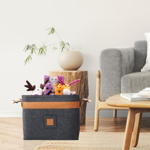 Customized Grey with Wood Handles Home PU Edge Storage Basket Foldable Felt Storage Basket