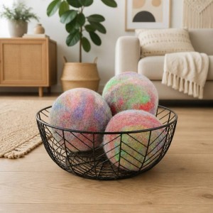 Wholesale Handmade Shaped Household Cleaning Tools & Accessories Natural Reusable Laundry White Woolen Felt Dryer Ball