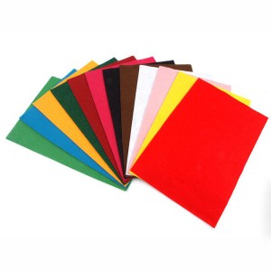 Wholesale Needle punched 100% polyester felt fabric polyester in roll