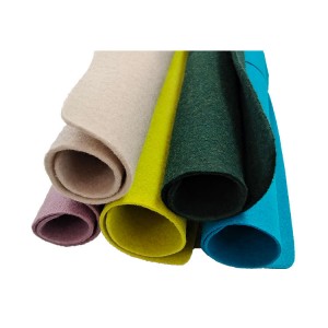 Stiff Felt Fabric Sheets Polyester Felt Colored Fabric for Embroidery Handwork