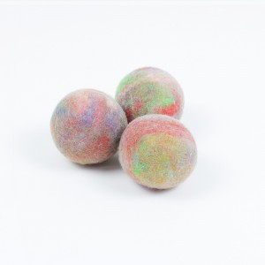 Wholesale Handmade Shaped Household Cleaning Tools & Accessories Natural Reusable Laundry White Woolen Felt Dryer Ball