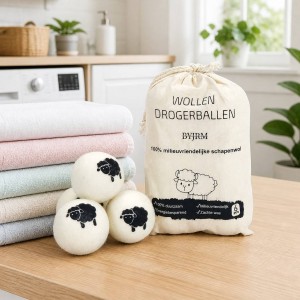 Reusable merino wool 7cm tumble dryer balls