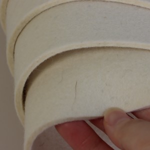 100% Wool Felt Industrial Use Felt Fabric Wool Felt Circular Loom Machines Felt Strip Oil Absorbing Sealing Merino Wool Felt