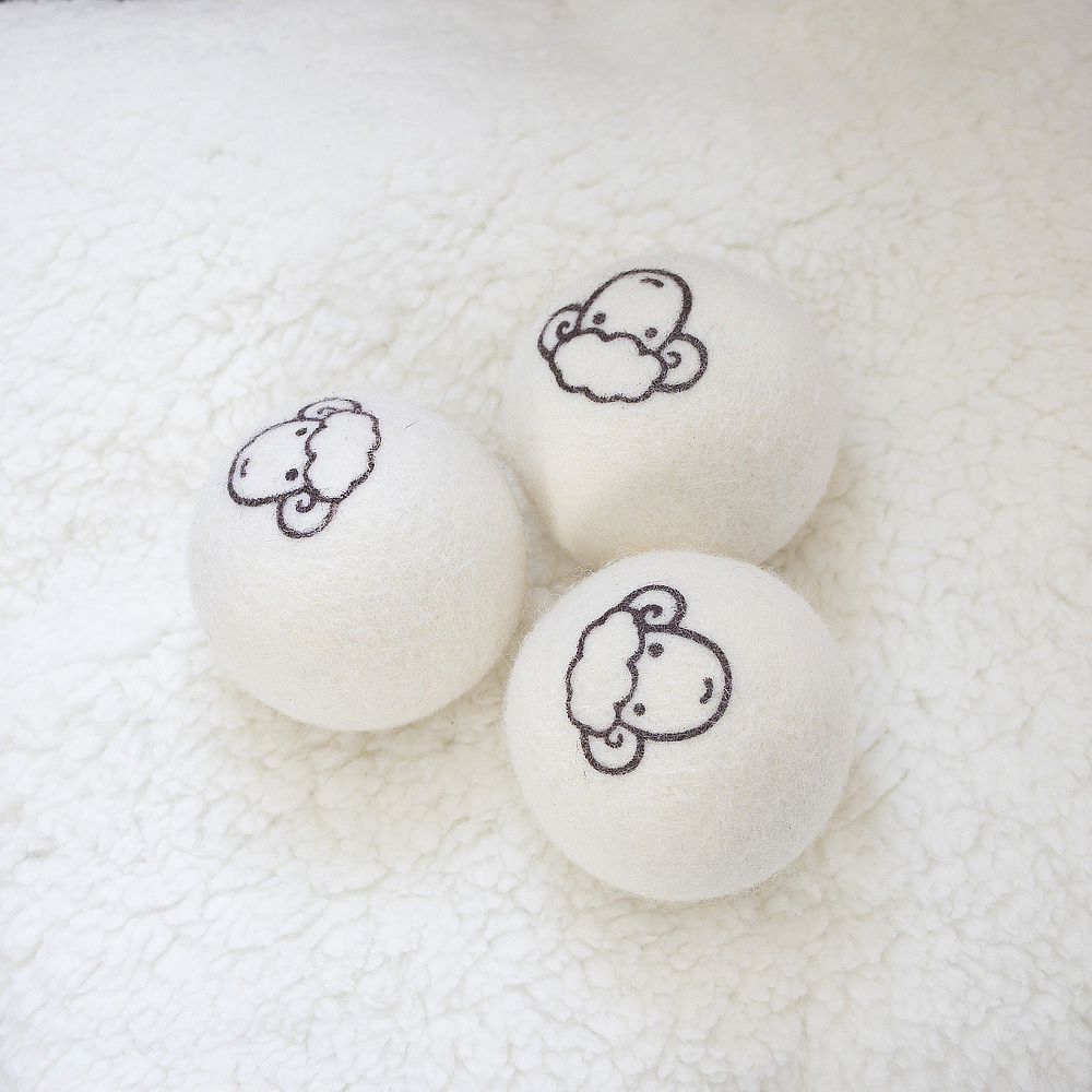 Why are families in North America and Europe rushing to purchase New Zealand wool felt balls? The underlying environmental and health trend