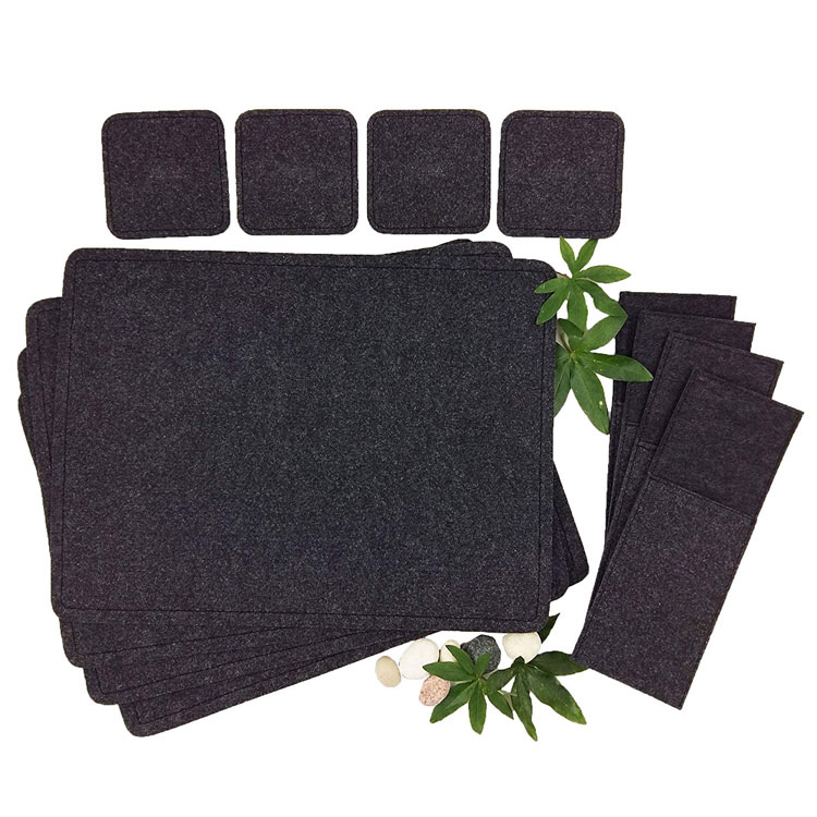 Felt place mat set