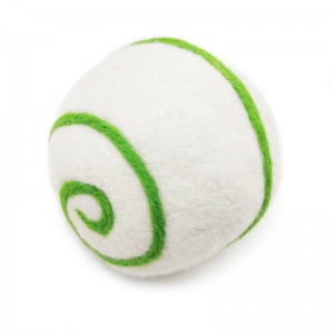 Wool Dryer Balls With Picture