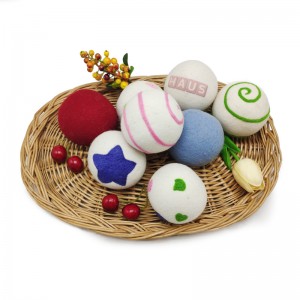 Wool Dryer Balls With Picture