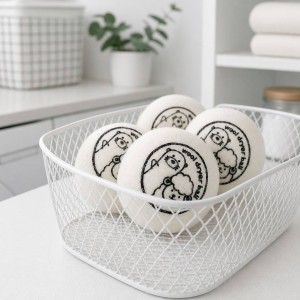 WOOL DRYER BALLS WITH THE PRINT LOGO