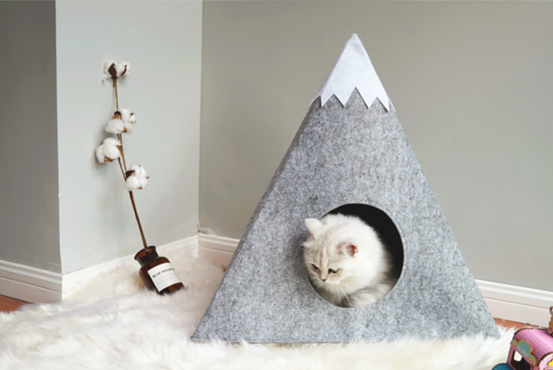 felted cat house