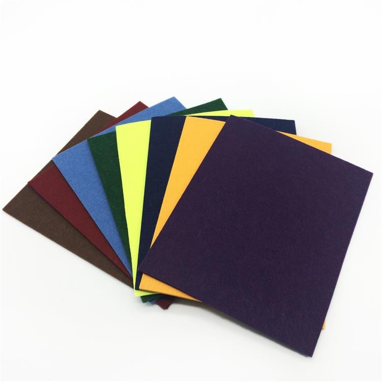 Best quality Merino Wool Felt Sheets - Polyesterneedle Felt – Rolking