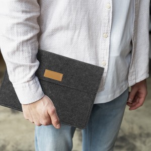 Felt computer bag (6)