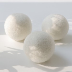 Hot Selling XL Reusable Wool Roller Saves Drying Time Natural Cleaning Hair Removal Laundry Balls