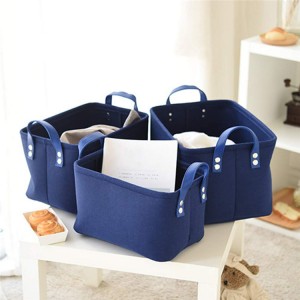 Decorative Hand-held Felt Storage Basket for Sundries Storage in Room