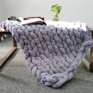 chenille fabric blanket