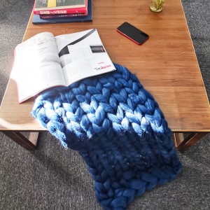 chunky knit blanket