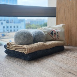 6cm 2 Pieces Balls Per Pack Wool Dyer Balls for Laundry